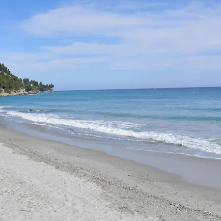 Sofia House Apartman Poszídi